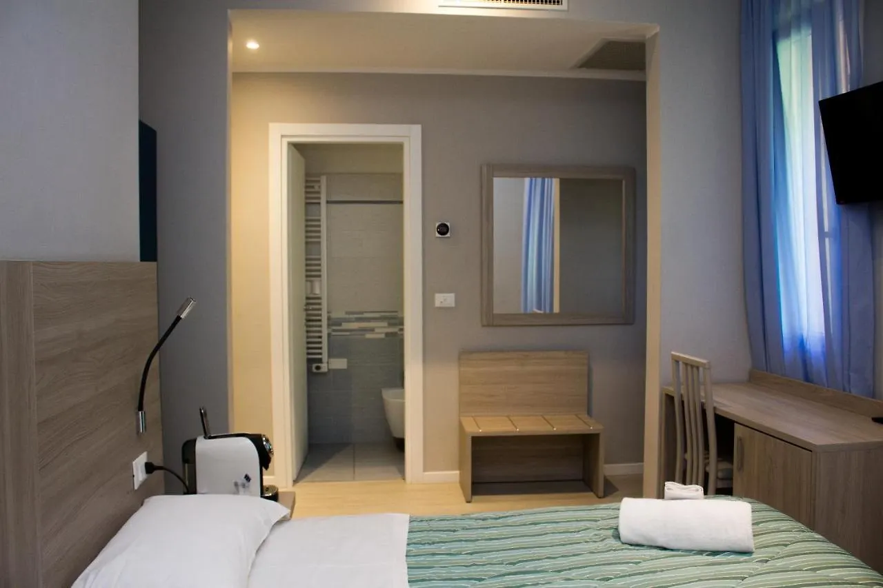 Hotel Sant'Orsola City House Collection By Gsa Hotels Bologna Italy