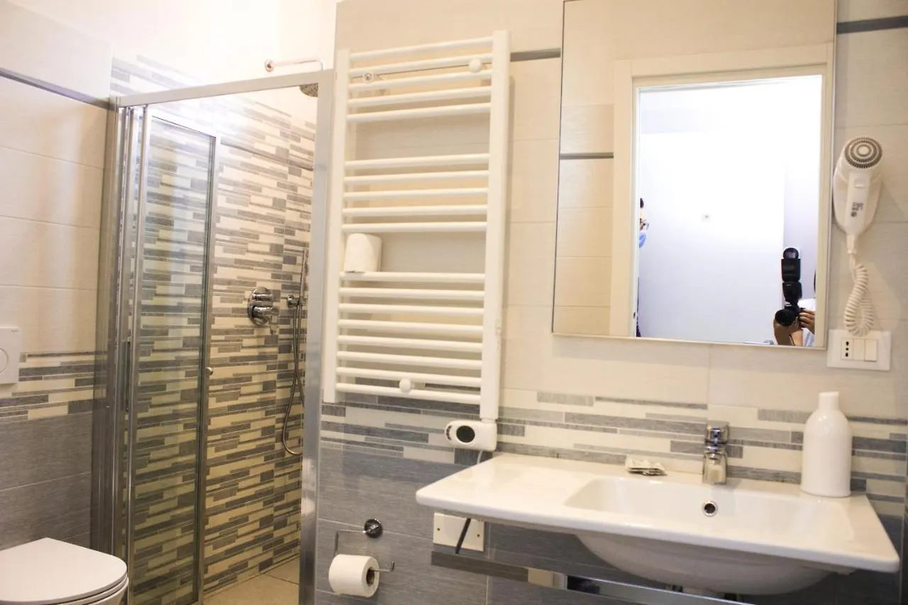 Hotel Sant'Orsola City House Collection By Gsa Hotels Bologna 2*,  Italia
